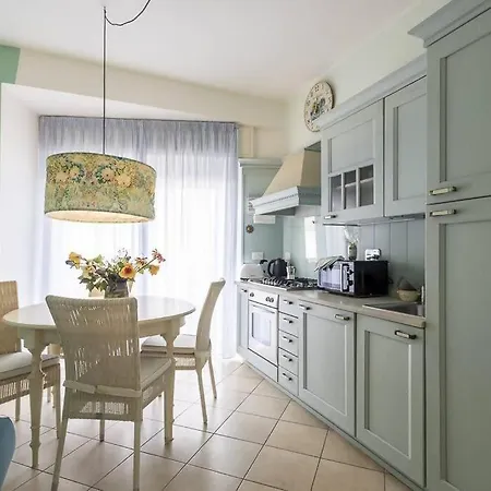 Trilocale Vista Spiaggiamare دْيانو مارينا