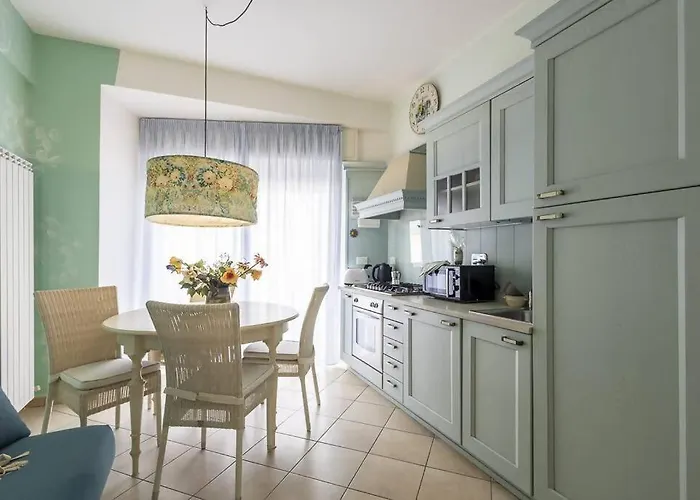 Trilocale Vista Spiaggia/mare Diano Marina